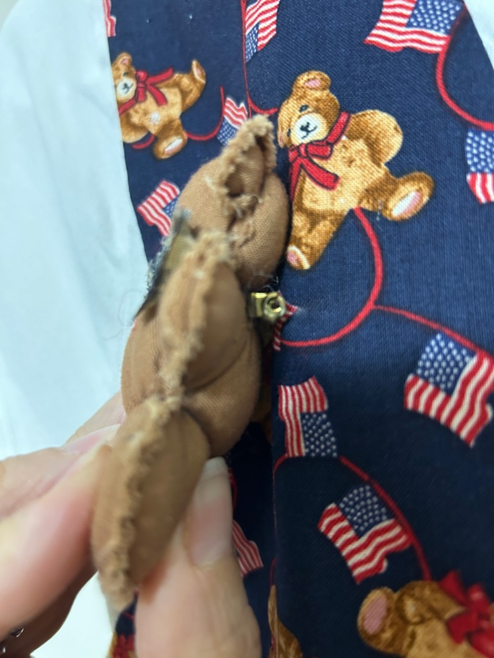 111 Main Teddy Bear American Flag Print Vest Vintage bundle w Tee Shirt and Pin - Picture 4 of 13